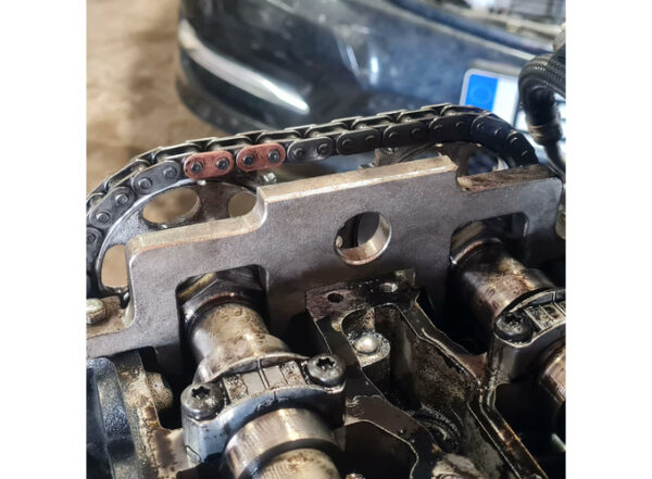 Zusatzbild 4 Einstellwerkzeug Steuerkette Mercedes OM 651